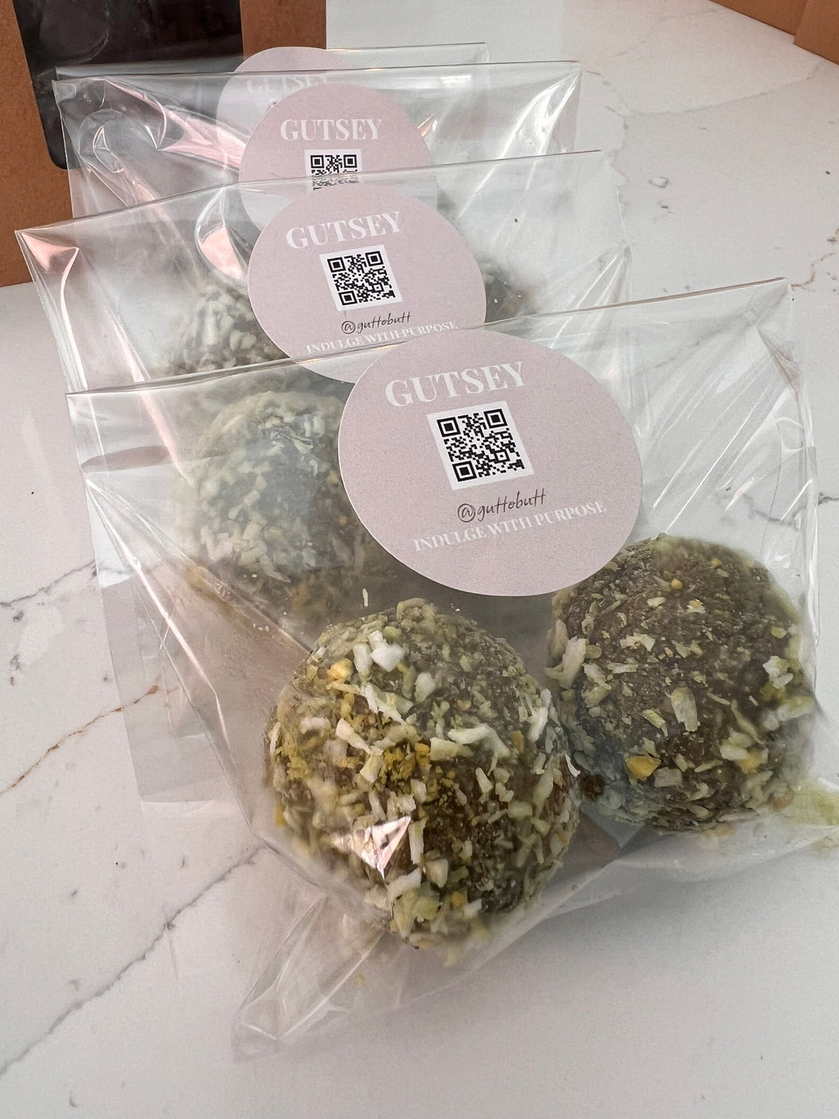 GUTSEY Coconut, Lemon & Matcha