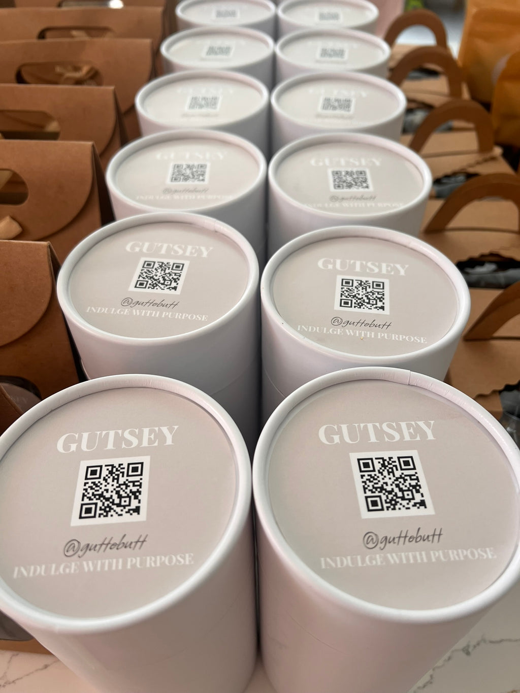 GUTSEY SUMMER Mixed bag
